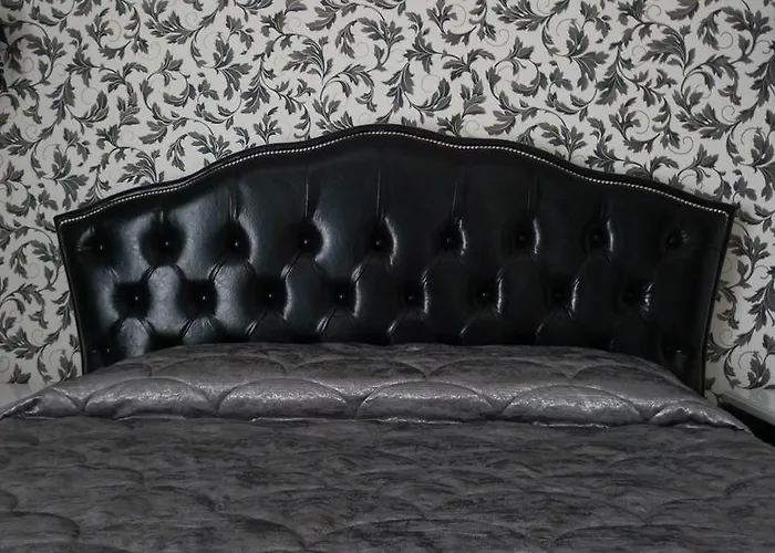 George & Sia's House