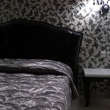 George & Sia's House * Neos Marmaras