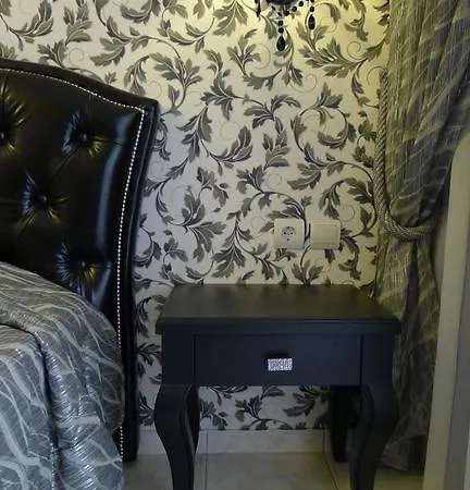 George & Sia's House